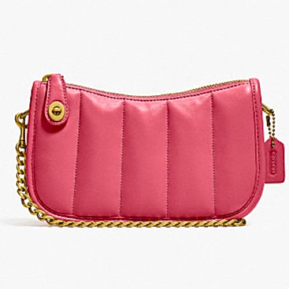 Coach Swinger 20 With Quilting